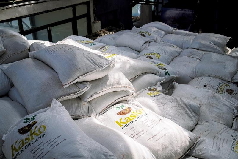 Fertilizer processing at Gembor